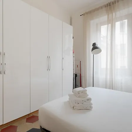 شقة Guesthost - Porta Romana Lovely